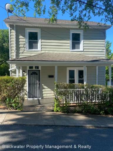 Main picture of 1928 Cherry St