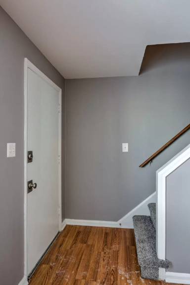 Main picture of Colonial Park Townhomes
