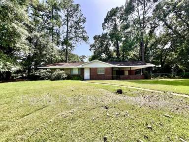 Main picture of 3312 Little John Dr
