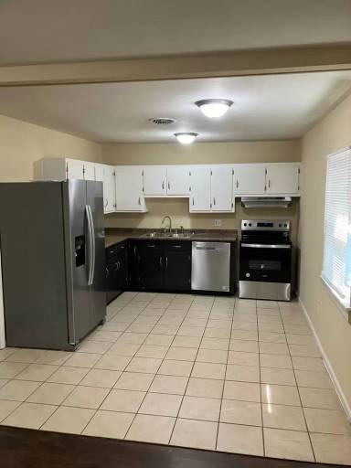 Main picture of 312 Lang Ct