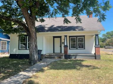Main picture of 1521 Pine Ave