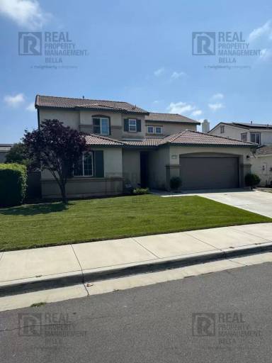 Main picture of 35836 Bobcat Way