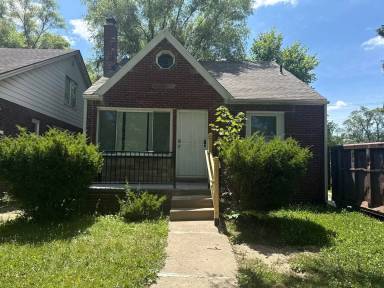 Main picture of 14910 E State Fair St