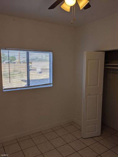 Main picture of 4121 - 4129 N 33rd Dr