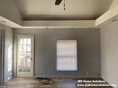 Main picture of 612 1/2 Oakhill Ave