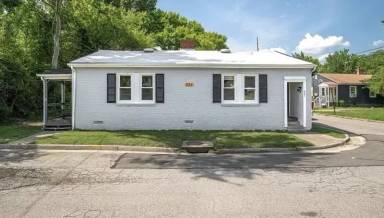 Main picture of 733 Cameron St