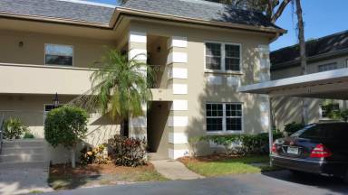 Main picture of 62 Country Club Dr