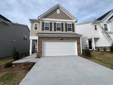 Main picture of Triple Crown Community