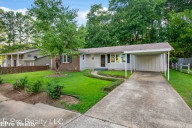 Main picture of 335 Tarragon Way SW