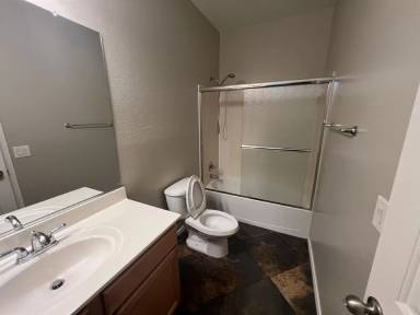 Main picture of 17758 W Bridger St
