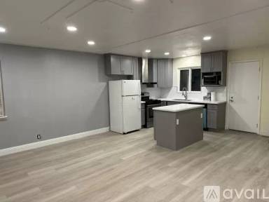 Main picture of 672 Banff St