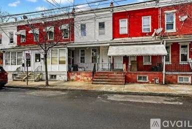 Main picture of 130 Liberty St