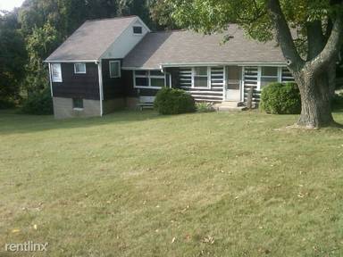 Main picture of 1313 E Matlock Rd