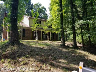 Main picture of 809 Wagon Hill Rd
