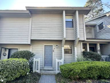 Main picture of 22 Pheasant Ct