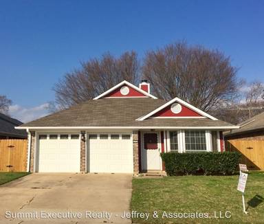 Main picture of 3305 Kingsford Pl