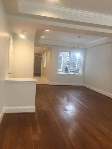 Main picture of 1635 R St NW