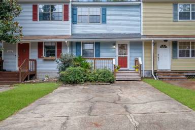 Main picture of 2318 Merrigan Pl