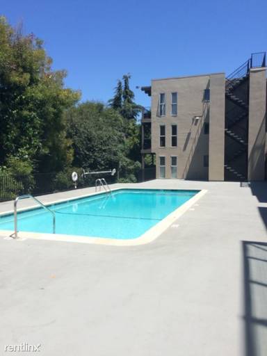 Main picture of 425 Orange St Apartments