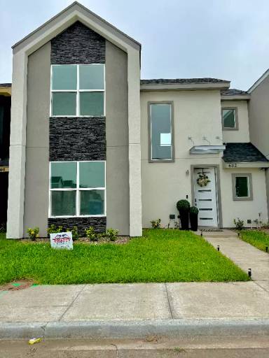 Main picture of 602 W Seminole Ave