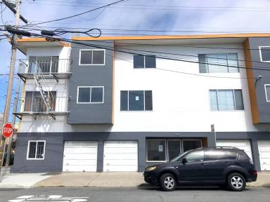 Main picture of 800 48th Ave