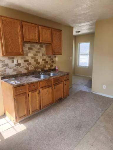 Main picture of 4116 Denison Ave