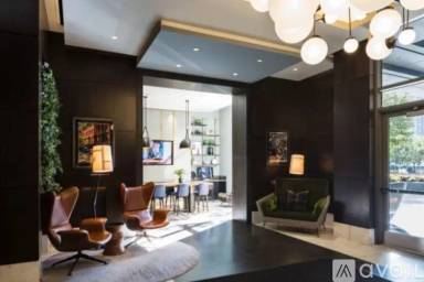 Main picture of 429 Washington Blvd