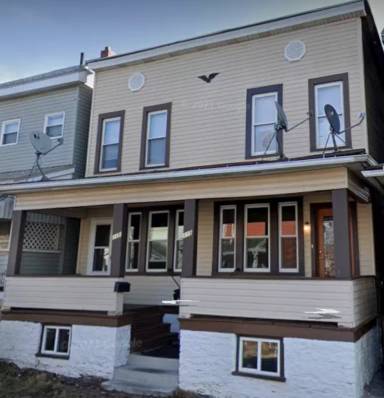 Main picture of 119 E 5th Ave