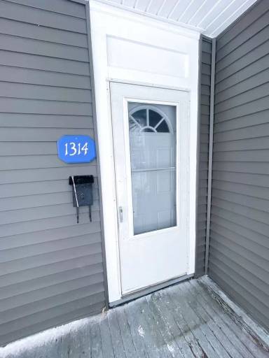 Main picture of 1316 W Walnut St