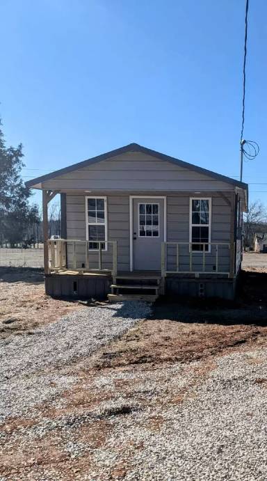 Main picture of 1713 Black Zion Rd