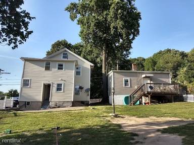 Main picture of 64 Sylvan Ave