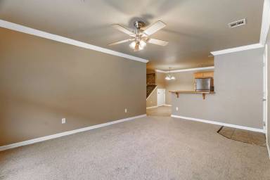 Main picture of 56 S Woodsprings Dr