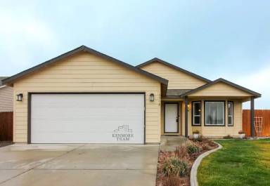 Main picture of 5518 Hayes Ln