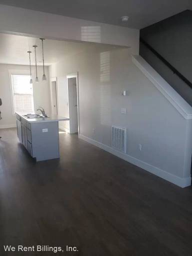 Main picture of 6151 Farmstead Ave