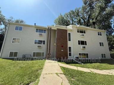 Main picture of 1010 N 16th St
