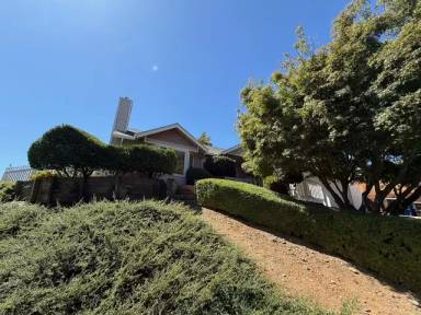 Main picture of 9521 Victorian Way