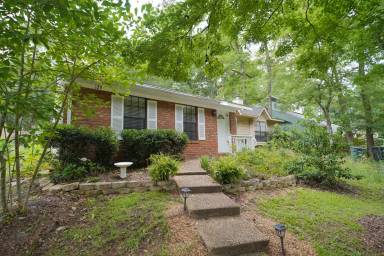 Main picture of 129 Whetherbine Way W