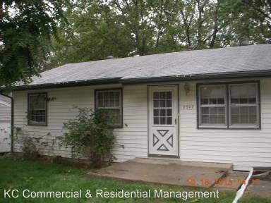 Main picture of 7335 NE 51st St