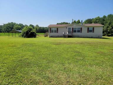 Main picture of 4675 Whitehall Rd