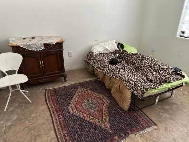 Main picture of 43970 Division St