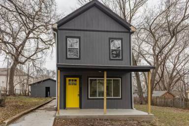 Main picture of 311 Pottawatomie St