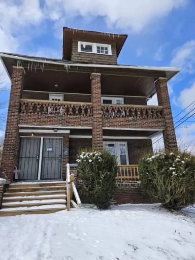 Main picture of 3784 E 114th St