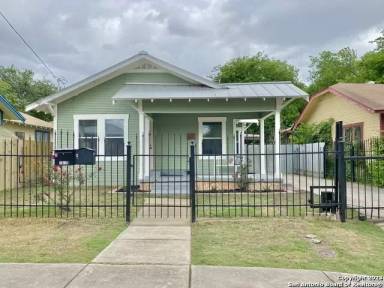 Main picture of 1619 Nolan St