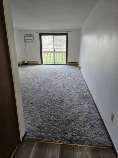 Main picture of 15 Ash St