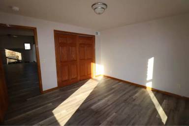 Main picture of 634 E Oshkosh St