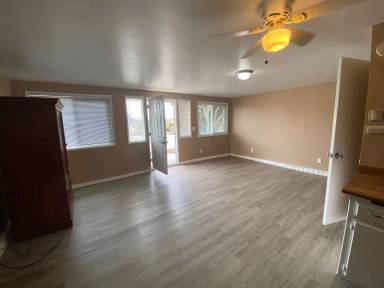 Main picture of 593 Venus Ave