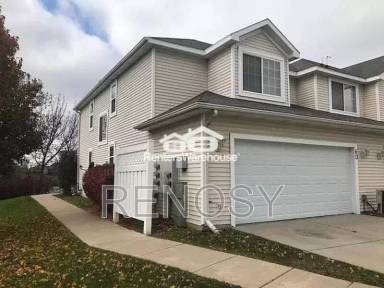 Main picture of 1400 S 52nd Street West Des Moines, IA 50266