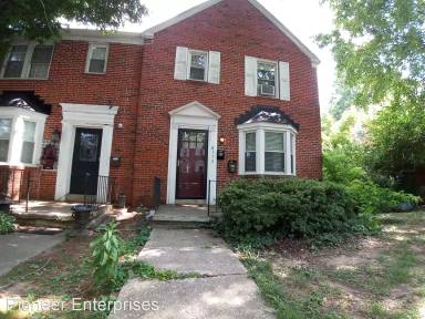 Main picture of 6117 Parkway Dr