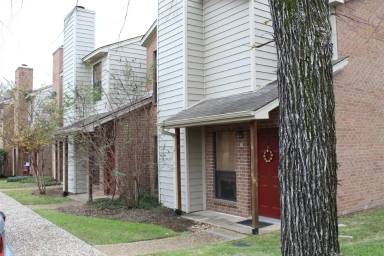 Main picture of Woodbrook Condos