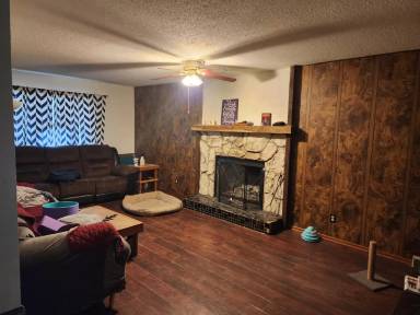 Main picture of 103 Brenda Dr